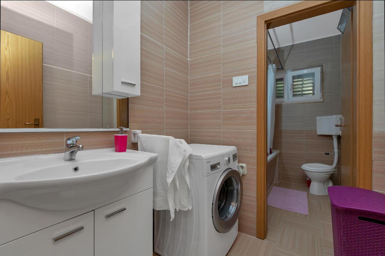 Apartment Sabina Makarska Exterior photo
